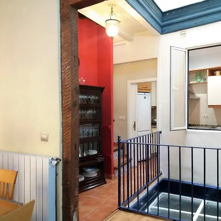 La Casa * إشبيلية